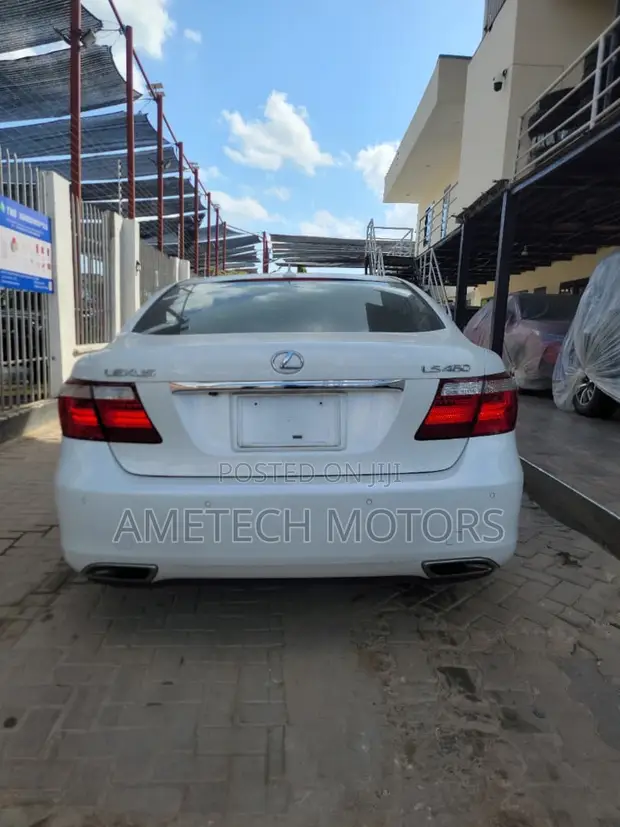 Lexus LS 460 2007 White - 1