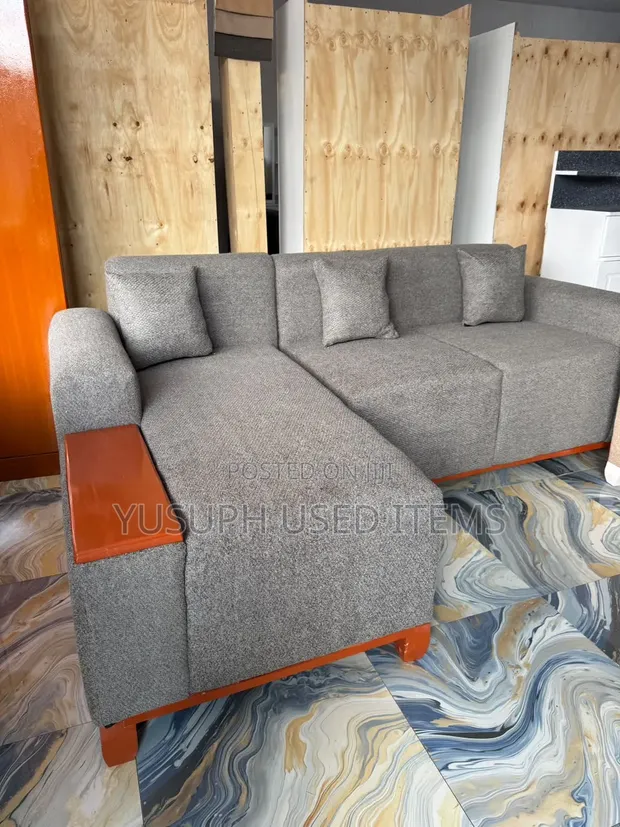 Classic L-Shape Sofa Set - 1