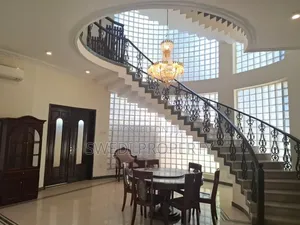 Furnished 4-Bedroom Villa for Rent in Oyster Bay