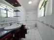 Furnished 4-Bedroom Villa for Rent in Oyster Bay - 5