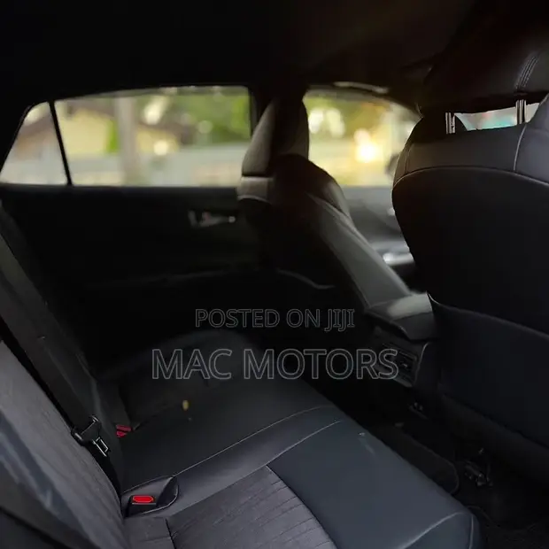 Toyota Harrier 2.0 SUV 2021 Black - 1