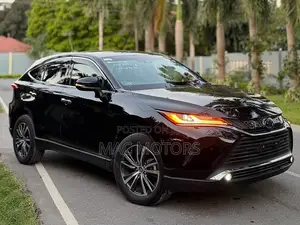 Toyota Harrier 2.0 SUV 2021 Black
