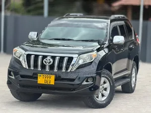 Toyota Land Cruiser Prado TX 2015