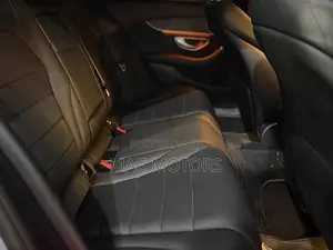 Mercedes-Benz C-Class C200 2015 Silver