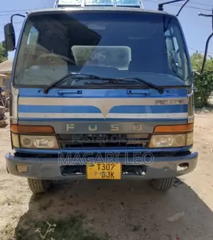 Mitsubishi Fuso Tipper Truck