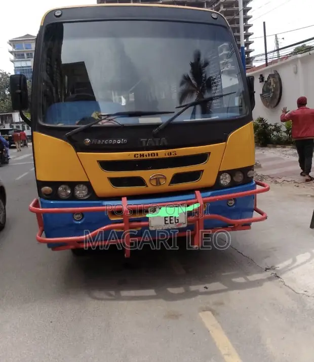 Tata City Ride Skool Bus 2019 Njano - 1