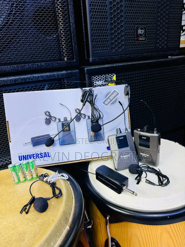 Professional Universal Wireless Microphone Set - 1