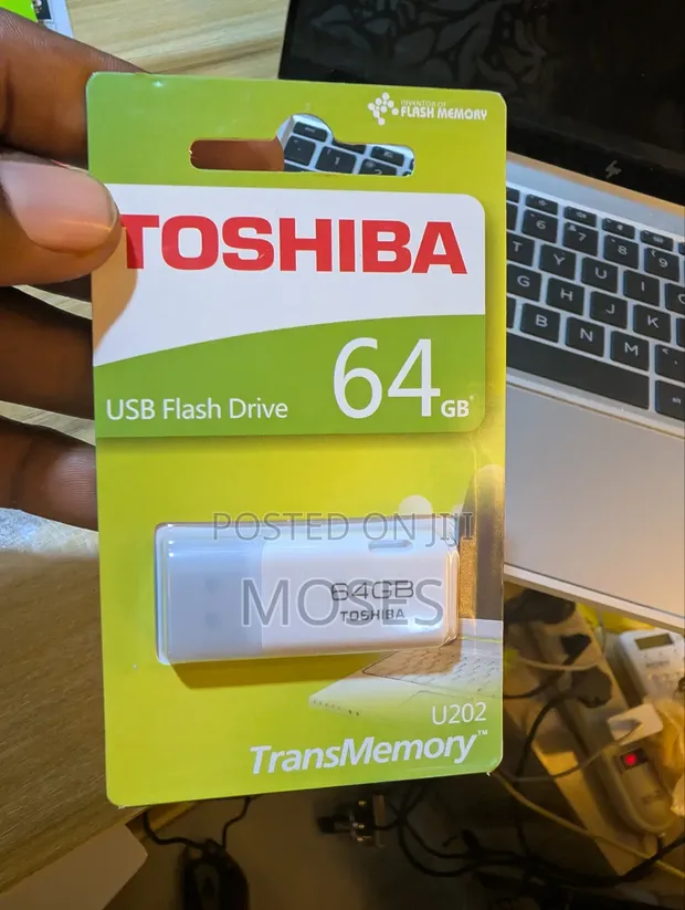 Toshiba 64GB USB 3.0 Flash Drive - 1