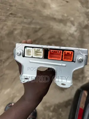 Toyota Harrier Hybrid Battery Computer (BMU) - Used