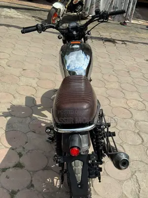 Brixton BX 125 2018 Nyeupe