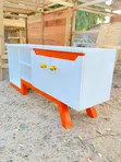 Wood-Mode TV Stand - Nyeupe Mpya Kabisa - 1