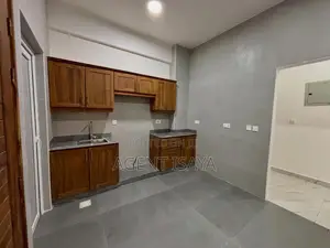 Ghorofa ya Vyumba 3 vya Kulala Iliyo na Samani kwa Ajili ya Kukodisha Upanga Mashariki