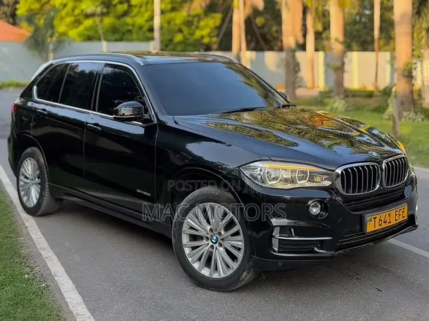 BMW X5 2015 Black - 1
