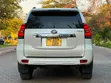 Toyota Land Cruiser 2018 Nyeupe - 2