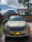 Toyota Vanguard 2011 Gold - 1