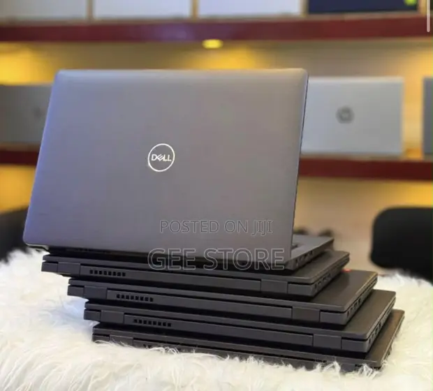 Laptop Dell Latitude 5300 8GB RAM, 256GB SSD - 1