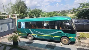Mitsubishi Fuso Rosa 1998 Bus