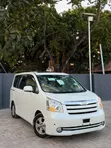 Toyota Noah G 2008 - White - 2