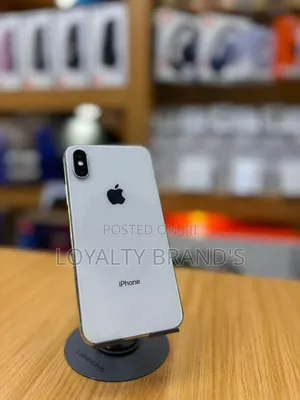 Apple iPhone X 64GB Used