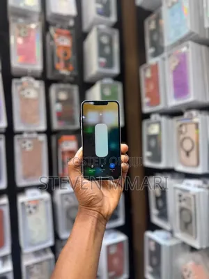 Apple iPhone 13 128GB White