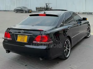 Toyota Crown Athlete 2006 Black