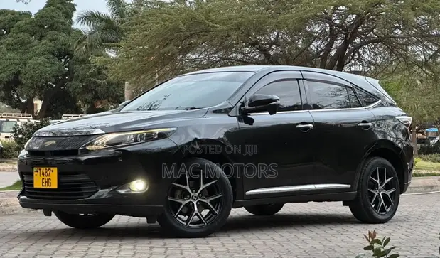 Toyota Harrier 2017 Black - 1