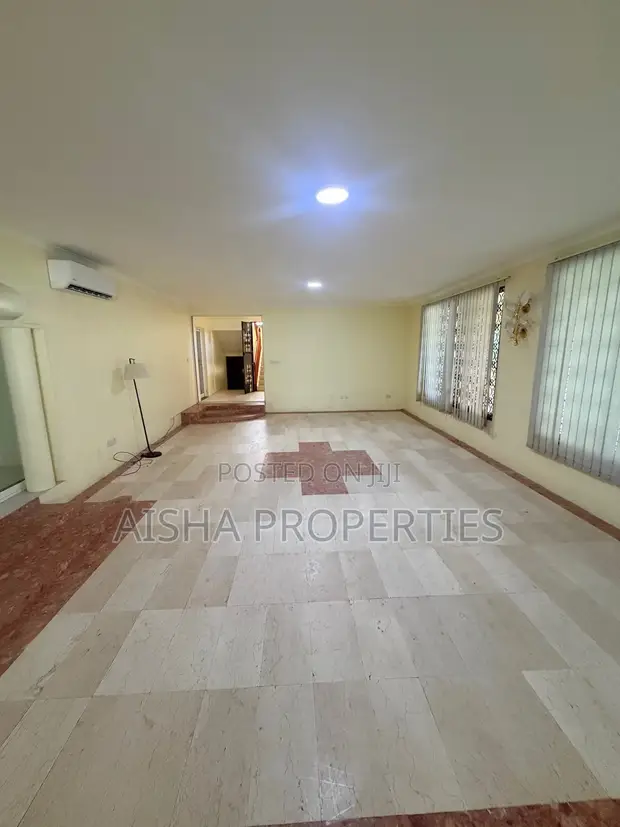 5 Bedroom House for Rent in Ada Estate - 1