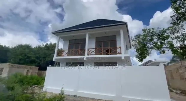 3 Bedroom House for Sale in Jambiani, Kaskazini A - 1