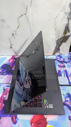 Asus ROG Strix G15 G512 Laptop: Ryzen 9, 16GB RAM, RTX 3060