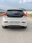 Volvo V40 T2 2016 White - 3