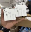 Apple Type-C Earphones - 3