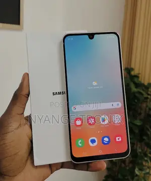 New Samsung Galaxy M16 128GB Gold
