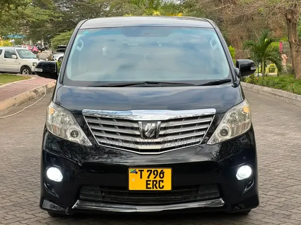 Toyota Alphard 2010 Black - 1