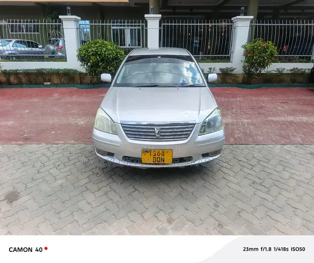 Toyota Premio 2008 Silver - 1
