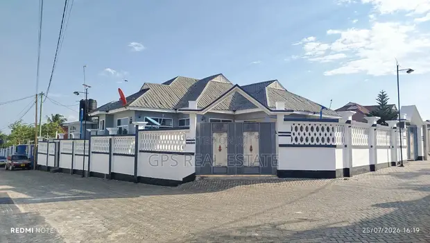 3 Bedroom House for Sale in Tabata Kinyerezi - 1