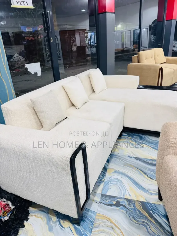 Sofa la L-Shape Jipya - Rangi ya Cream - 1