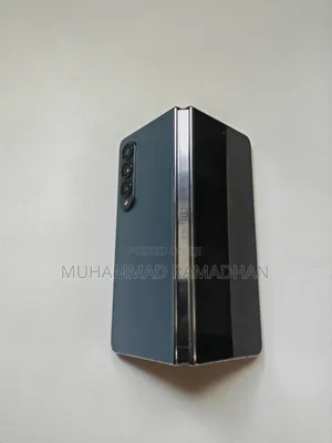 New Samsung Galaxy Z Fold4 1TB Gray