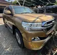 Toyota Land Cruiser V8 2010 Gold - 4