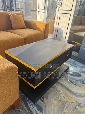 Skyline Furniture Coffee Table - Brand New