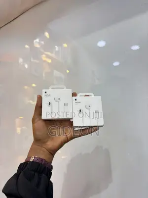 Original Wired Type-C Earphones for iPhone