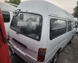 Toyota HiAce 2003 White - 4