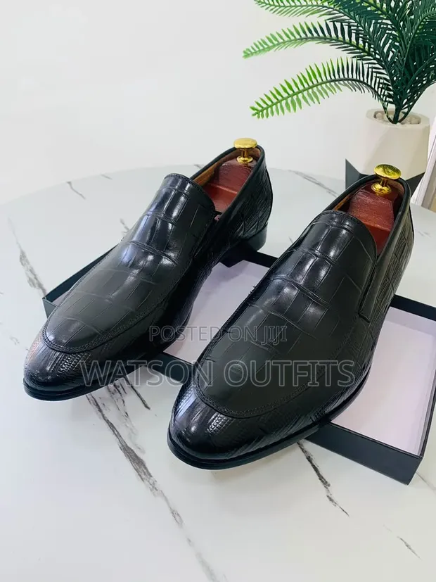 Viatu vya Paul Smith vya Ngozi vya Kiume vya Kiasili - 1