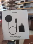 Magnetic Wireless Charger - Black - 2