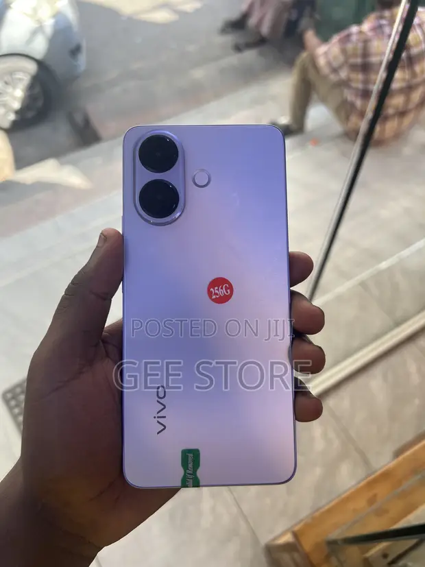 Vivo V60 Lite 256GB Refurbished - 1
