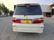 Toyota Alphard 2005 Pearl White - 4