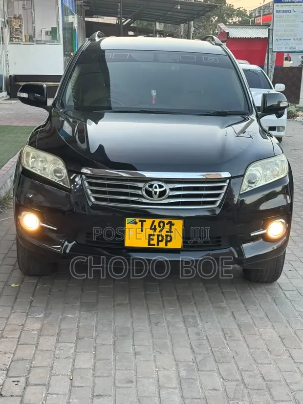 Toyota Vanguard 2010 Black - 1