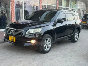 Toyota Vanguard 2010 Nyeusi