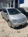 Toyota IST 2004 Silver - 2