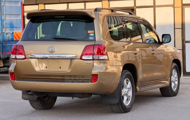 Toyota Land Cruiser 4.5 V8 VXR 2008 Gold - 1
