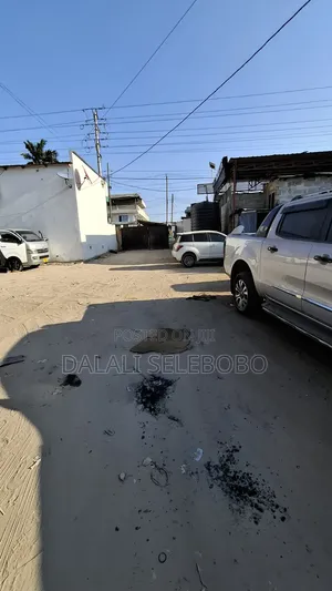 Ghorofa ya Kuhifadhia Bidhaa (Warehouse) Sinza, Karibu na Mlimani City